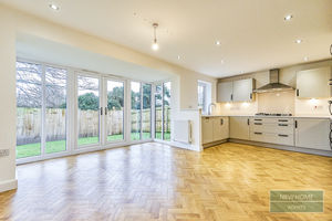 Photo 17- click for photo gallery